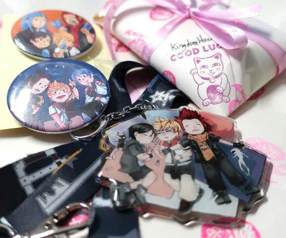 Kingdom Hearts - Pin&#39;s, Charm